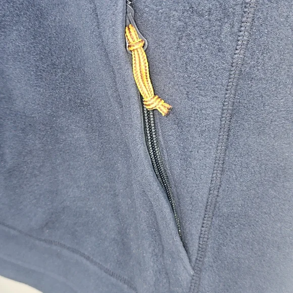 L.L. Bean Classic Fleece Blue Vest Size XL Tall - Picture 9 of 11